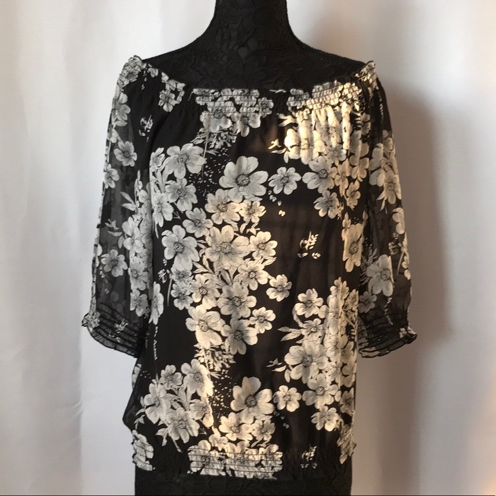 White House Black Market B/W Floral Print Blouse
